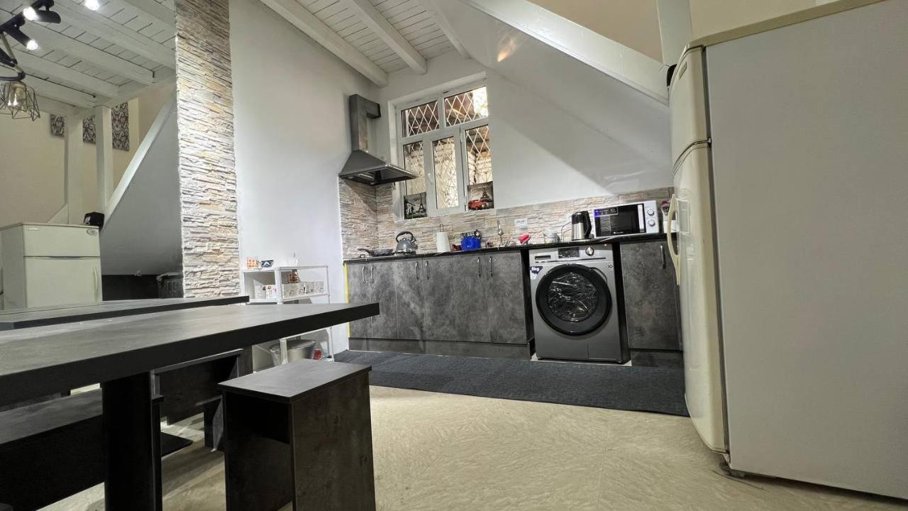 Hostel L&K Tachkent Extérieur photo