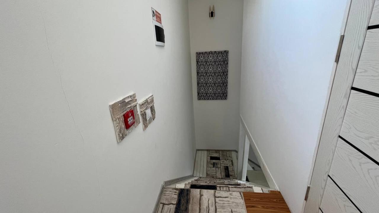 Hostel L&K Tachkent Extérieur photo